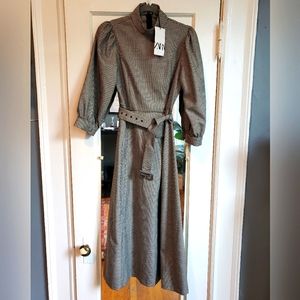 NWT Zara Black and White Houndstooth Belted Dress XS